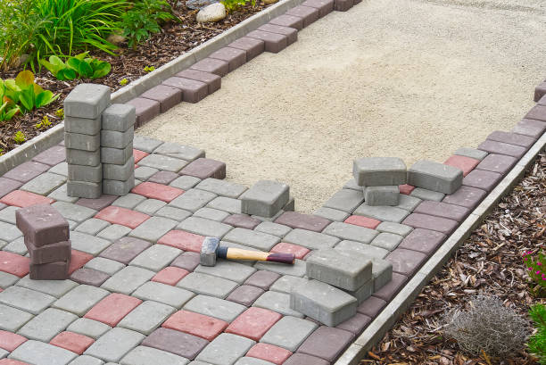 Best Driveway Borders and Edging Pavers in Linden, TN